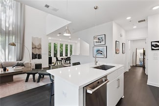 387 Pratt Dr SE Unit 610, Atlanta, GA 30315