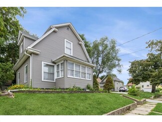 1309 Garfield Ave, Des Moines, IA 50316