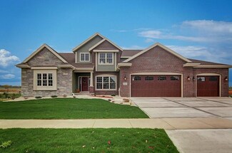 1015 Millies Way, Waunakee, WI 53597