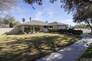 6220 Meadowbrook Ln, Riverside, CA 92504