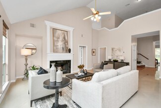 3518 Shadowfern Dr, Houston, TX 77082