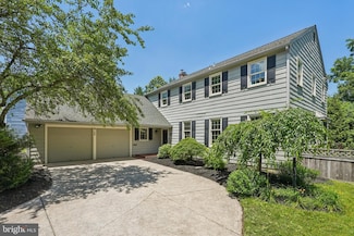 10 Rooftree Rd, Cherry Hill, NJ 08003