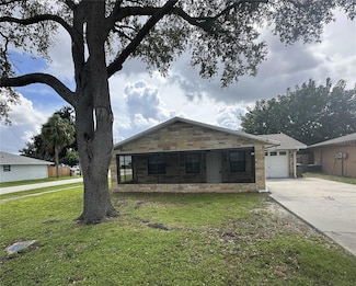 968 Sunshine Way SW, Winter Haven, FL 33880
