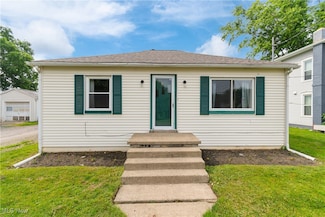 365 E Robinson St, Shreve, OH 44676