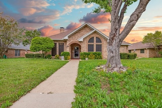 1417 Thistlewood Dr, Desoto, TX 75115