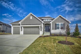 6549 Mccormick Dr, Shawnee, KS 66226