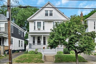 126 Elmer Ave, Schenectady, NY 12308
