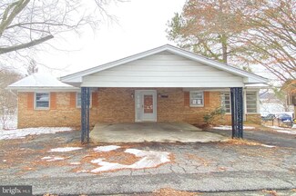 2728 Cedar Dr, Riva, MD 21140