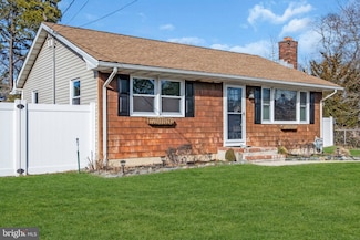 2122 Pineview Rd, Forked River, NJ 08731