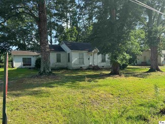 106 E Charlotte Ave, Ruston, LA 71270