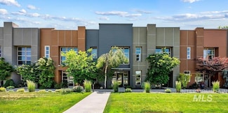 10259 W Carlton Bay Dr, Garden City, ID 83714