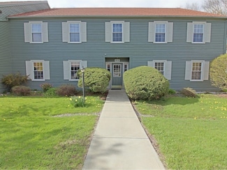 29 Twin Oaks Terrace, South Burlington, VT 05403