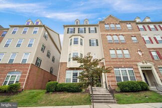 7130 Daniel John Dr, Elkridge, MD 21075