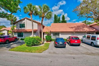 3039 Lakeshore Dr, Deerfield Beach, FL 33442