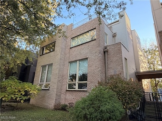 2282 W 5th St, Cleveland, OH 44113