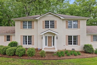 5702 Queen Mary Ln, Chattanooga, TN 37415