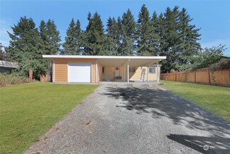 8642 Sequoia Rd, Yelm, WA 98597