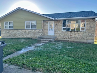 523 Beech St, Connersville, IN 47331