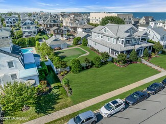 26 Lincoln Ave, Avon By the Sea, NJ 07717