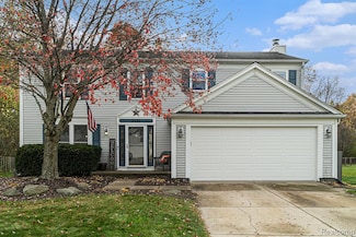 3463 Leewood Dr, Lake Orion, MI 48360