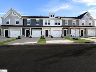 303 Mykonos Dr, Mauldin, SC 29662