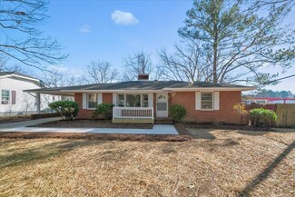 318 S Maple Ave, Kenly, NC 27542
