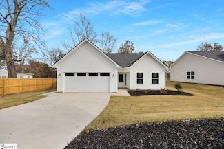 269 Ragan St, Campobello, SC 29322