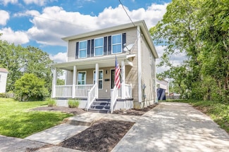1402 Regent Ave, Cincinnati, OH 45237