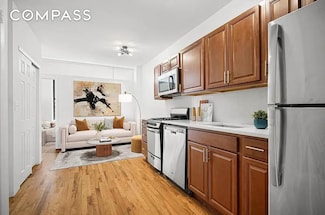 103 W 105th St Unit 5 A, New York, NY 10025