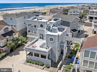10 11th St, Beach Haven, NJ 08008