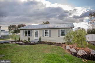 84 Sunset Ave, Chambersburg, PA 17202