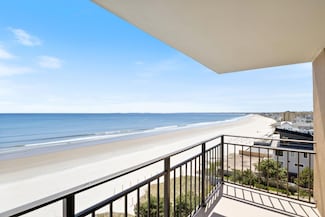 205 E Grand Ave Unit 7E, Old Orchard Beach, ME 04064