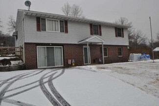 809 Blandon Rd, Fleetwood, PA 19522