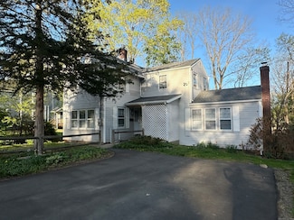 36 Bradley St, New Britain, CT 06053
