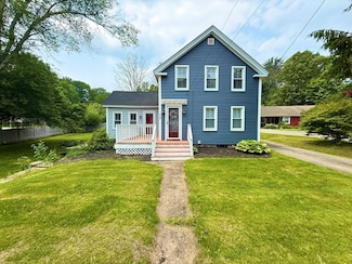 59 Brookfield Rd, Fiskdale, MA 01518