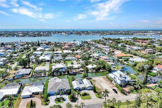 1550 Sandpiper St, Naples, FL 34102