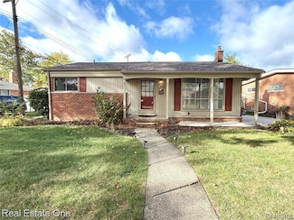 7627 Rosemary St, Dearborn Heights, MI 48127