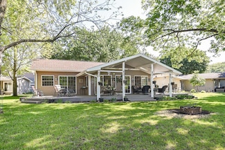 26347 212th Ave, Delhi, IA 52223