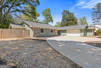 350 Somerset Ln SE, Marietta, GA 30067