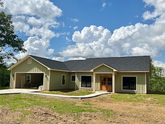 948 Motley Rd, Columbus, MS 39701
