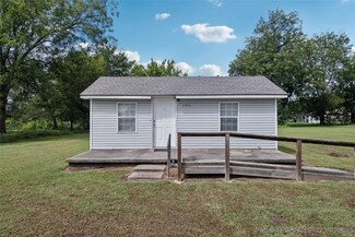 1106 N Sherman Ave, Okmulgee, OK 74447
