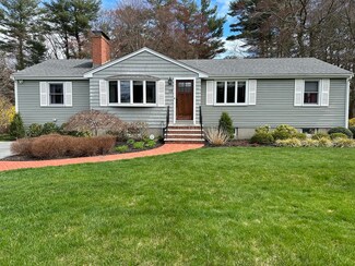 15 Ellen Rd, Burlington, MA 01803