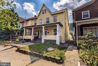422 Lehigh Ave, Palmerton, PA 18071
