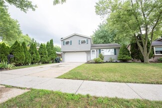 263 Butternut Ln, Berea, OH 44017