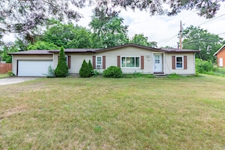 2708 Paul St, Niles, MI 49120