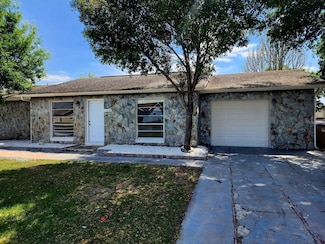 178 E Cedarwood Cir, Kissimmee, FL 34743