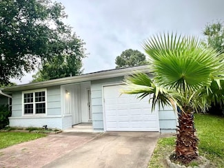 1925 14th Ave N, Texas City, TX 77590