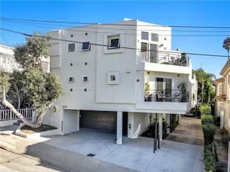 610 9th St Unit B, Hermosa Beach, CA 90254