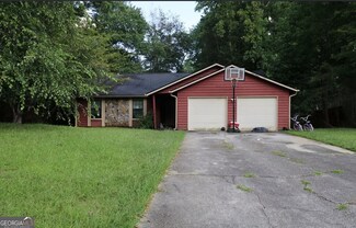 1090 Pond Ridge Dr, Riverdale, GA 30296