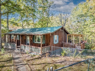 36 Teaberry Ln, Wellington, KY 40387